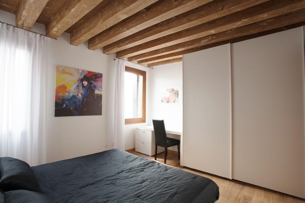The Lion'S House Apt1 Venice Bilik gambar